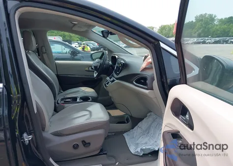 2018 Chrysler Pacifica Touring L from USA, damaged, VIN 2C4RC1BG4JR100494